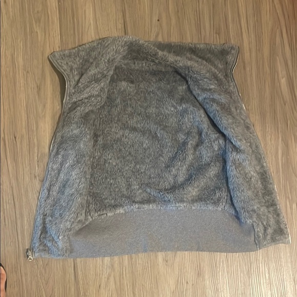 NWT Armani Exchange Gray Vest - Picture 4 of 7